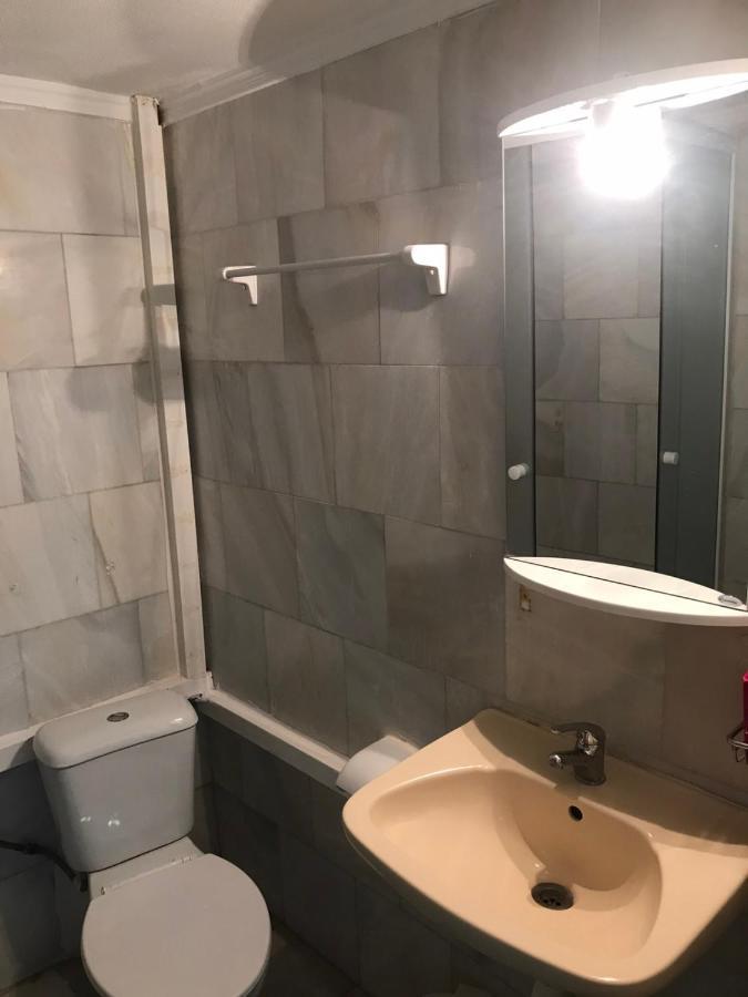 Angela - Zoi Rooms Skiathos Town Bagian luar foto