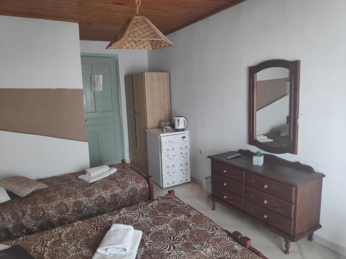 Angela - Zoi Rooms Skiathos Town Ruang foto