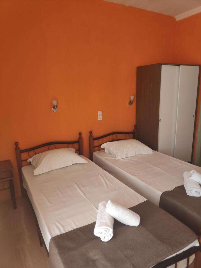 Angela - Zoi Rooms Skiathos Town Bagian luar foto